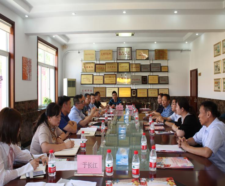 说明: 1