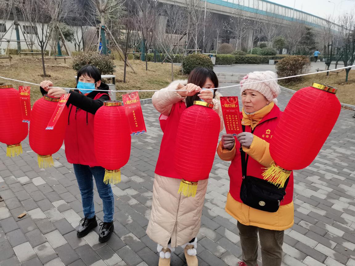 滿紅燈迷濟南市軍休天橋服務處聯合社區開展我們的節日元宵節主題活動